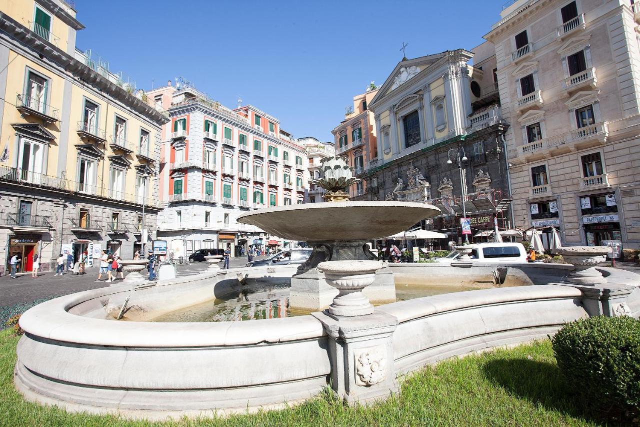 Residenza San Ferdinando Hotel Naples Exterior photo