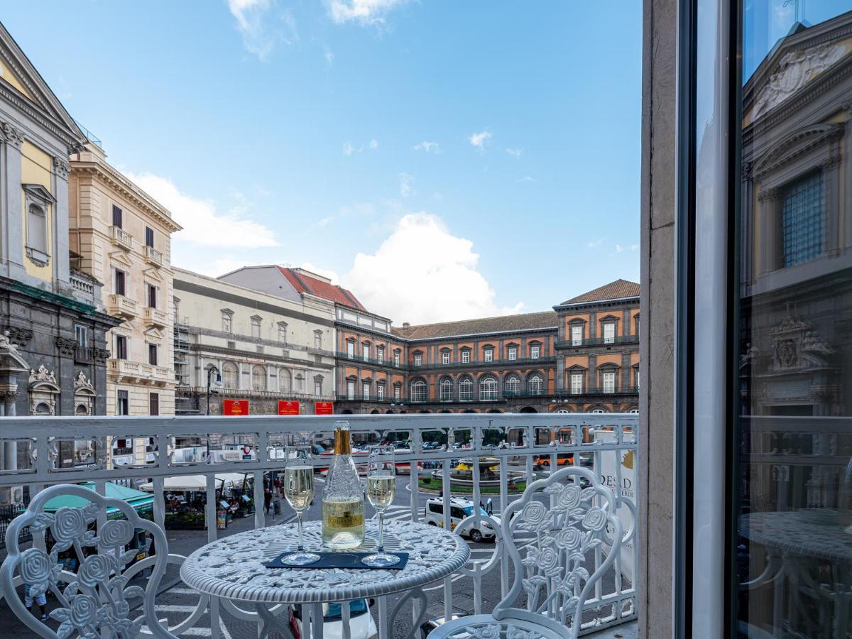 Residenza San Ferdinando Hotel Naples Exterior photo